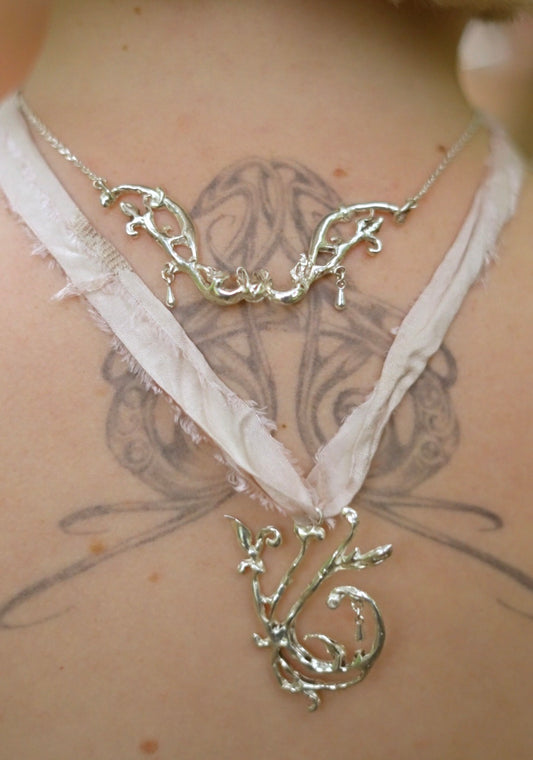 Somi Necklace